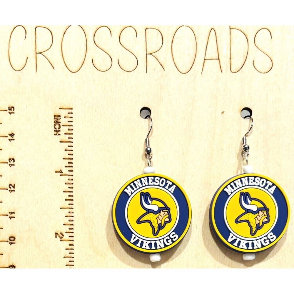 2.5" x 1.1" Focal Bead Earrings - Vikings - #BE091